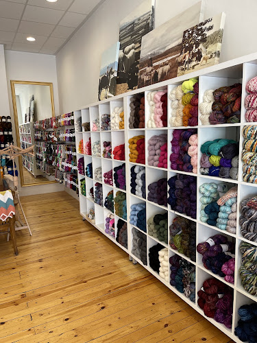 Seed Stitch - Premium Yarn & Notions