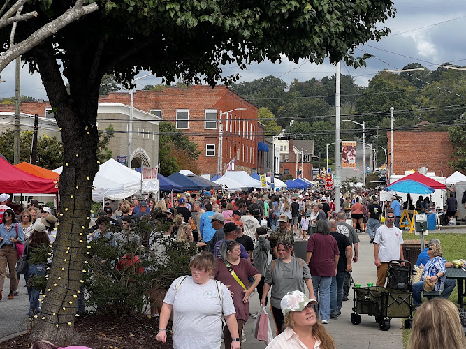 Brushy Mountain Apple Festival